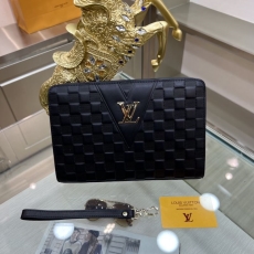 Mens Louis Vuitton Clutch Bags